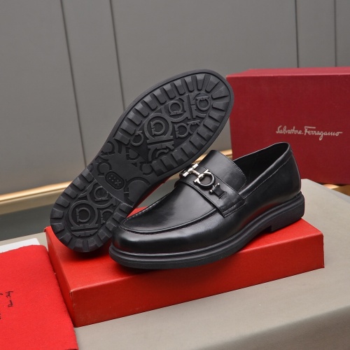 Salvatore Ferragamo Leather Shoes For Men #1038277