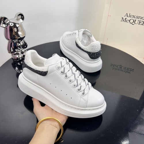 Alexander McQueen Shoes For Women #1038324