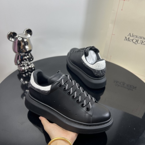 Alexander McQueen Shoes For Women #1038326