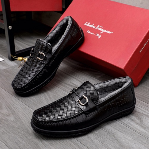 Salvatore Ferragamo Leather Shoes For Men #1038608