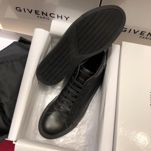 Replica Givenchy High Tops Shoes For Men #1038670 $76.00 USD for Wholesale