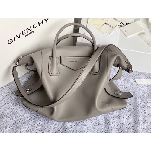 Givenchy AAA Quality Handbags For Women #1038854