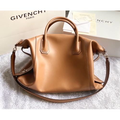 Replica Givenchy AAA Quality Handbags For Women #1038864 $240.00 USD for Wholesale