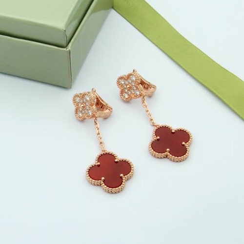 Van Cleef &amp; Arpels Earrings For Women #1038935 $36.00 USD, Wholesale Replica Van Cleef &amp; Arpels Earrings