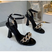 $82.00 USD Versace Sandal For Women #1029122