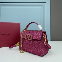 $115.00 USD Valentino AAA Quality Messenger Bags For Women #1030981
