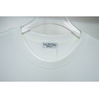 $32.00 USD Valentino T-Shirts Short Sleeved For Unisex #1031573