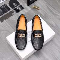 $68.00 USD Versace Leather Shoes For Men #1033343