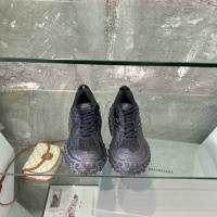 $150.00 USD Balenciaga Fashion Shoes For Men #1033605