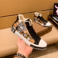 $82.00 USD Versace High Tops Shoes For Men #1035754