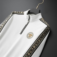 $85.00 USD Versace Tracksuits Long Sleeved For Men #1036298