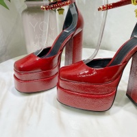 $140.00 USD Versace Sandal For Women #1038032