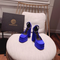 $140.00 USD Versace Sandal For Women #1038035