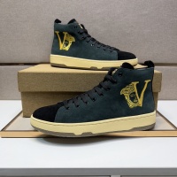 $82.00 USD Versace High Tops Shoes For Men #1038757