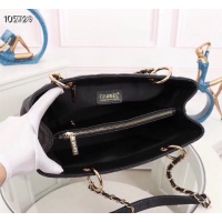 $102.00 USD Chanel AAA Quality Shoulder Bags #1038949