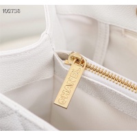 $102.00 USD Chanel AAA Quality Shoulder Bags #1038956