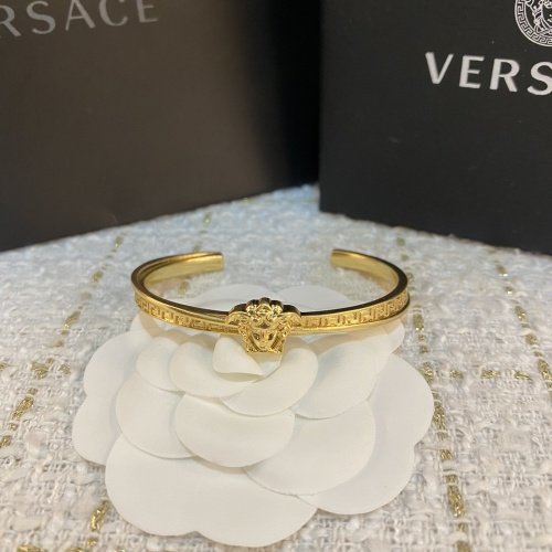 Replica Versace Bracelet #1039273 $27.00 USD for Wholesale