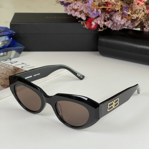 Balenciaga AAA Quality Sunglasses #1039477