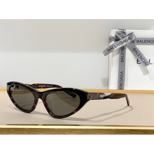 Balenciaga AAA Quality Sunglasses #1039493
