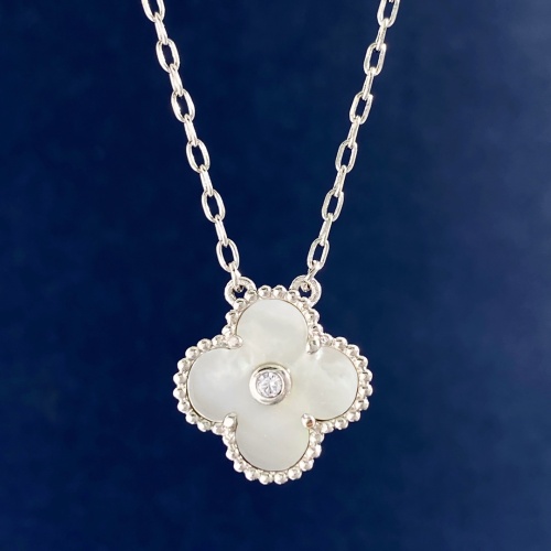 Van Cleef & Arpels Necklaces For Women #1039643