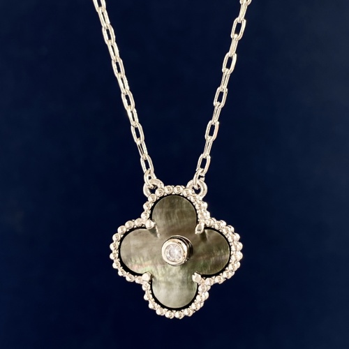 $29.00 USD Van Cleef & Arpels Necklaces For Women #1039648