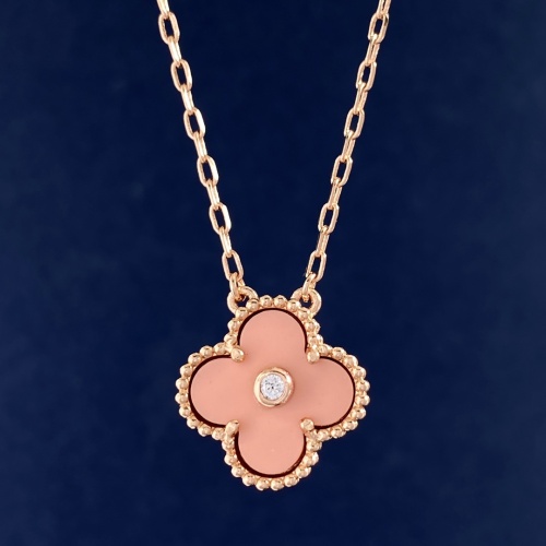 Van Cleef &amp; Arpels Necklaces For Women #1039657 $29.00 USD, Wholesale Replica Van Cleef &amp; Arpels Necklaces