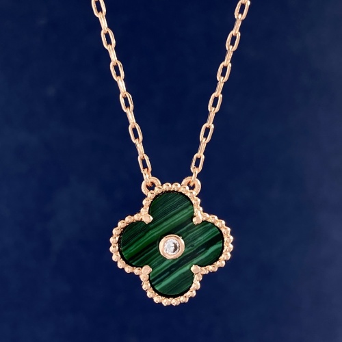 Van Cleef & Arpels Necklaces For Women #1039659
