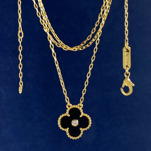 $27.00 USD Van Cleef & Arpels Necklaces For Women #1039675