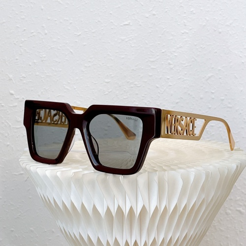 Versace AAA Quality Sunglasses #1039759