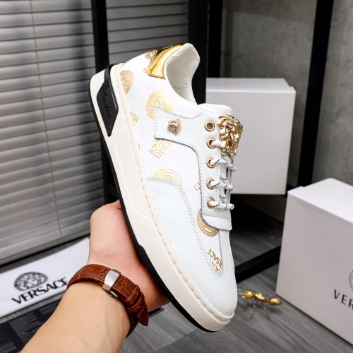 Replica Versace Casual Shoes For Men #1040133 $76.00 USD for Wholesale