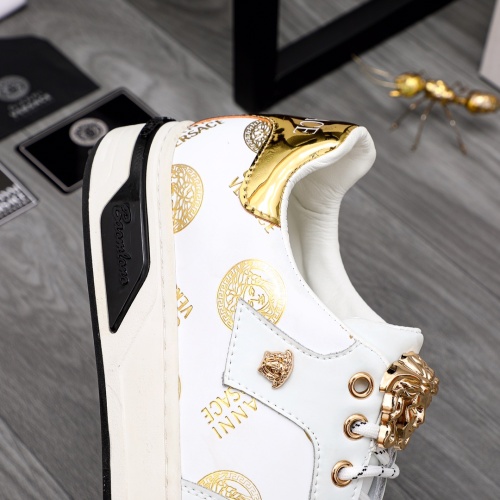 Replica Versace Casual Shoes For Men #1040133 $76.00 USD for Wholesale