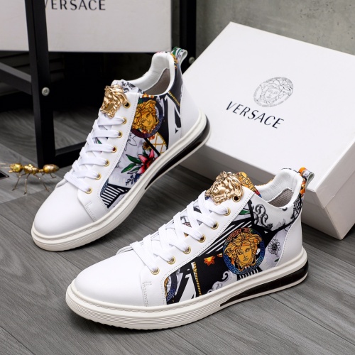 Versace High Tops Shoes For Men #1040135