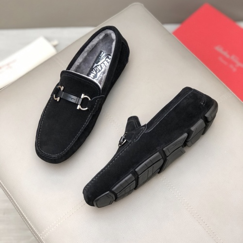 Salvatore Ferragamo Leather Shoes For Men #1040415