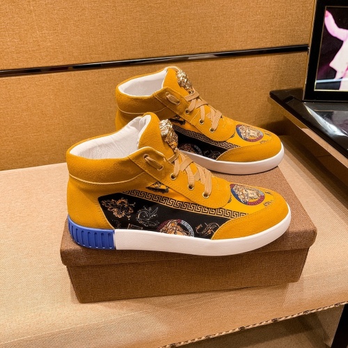 Versace High Tops Shoes For Men #1040442