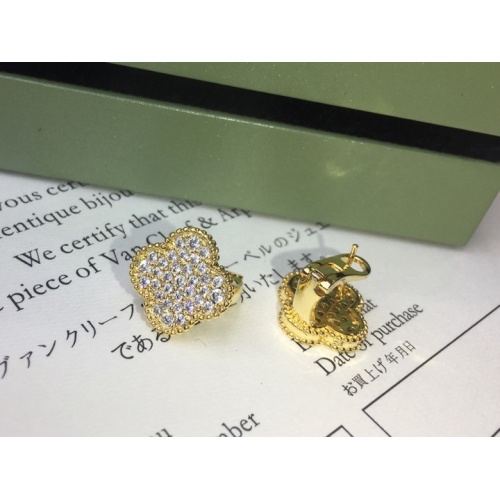 $27.00 USD Van Cleef & Arpels Earrings For Women #1041159