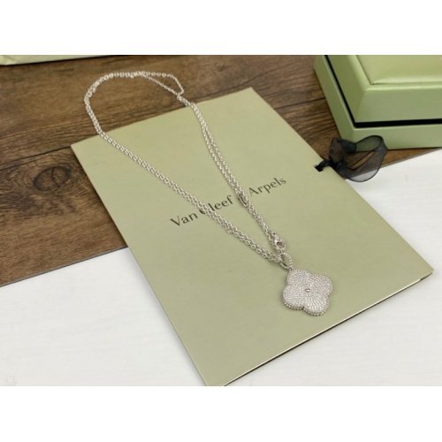 Van Cleef & Arpels Necklaces For Women #1041344