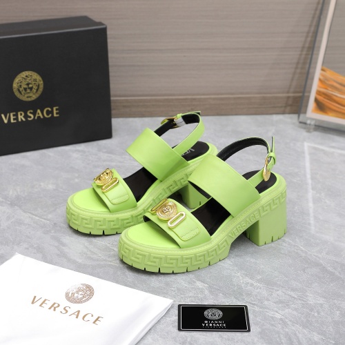 Versace Sandal For Women #1041911