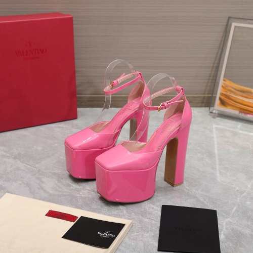 Valentino Sandal For Women #1041915