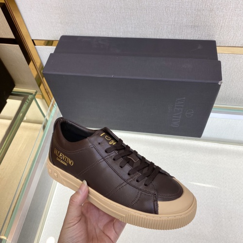 Valentino Casual Shoes For Men #1042193