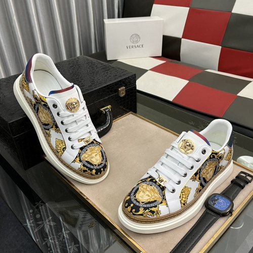 Replica Versace Casual Shoes For Men #1042257 $76.00 USD for Wholesale