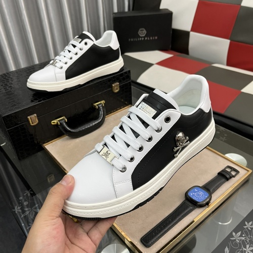 Replica Versace Casual Shoes For Men #1042281 $76.00 USD for Wholesale