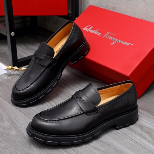 Salvatore Ferragamo Leather Shoes For Men #1042356