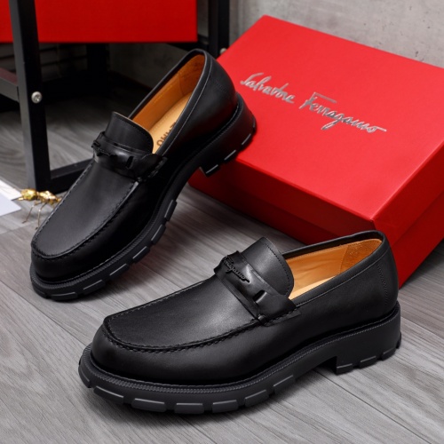 Salvatore Ferragamo Leather Shoes For Men #1042357