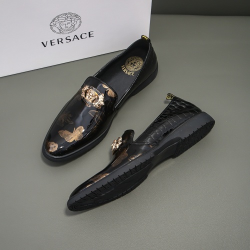 $76.00 USD Versace Leather Shoes For Men #1042364
