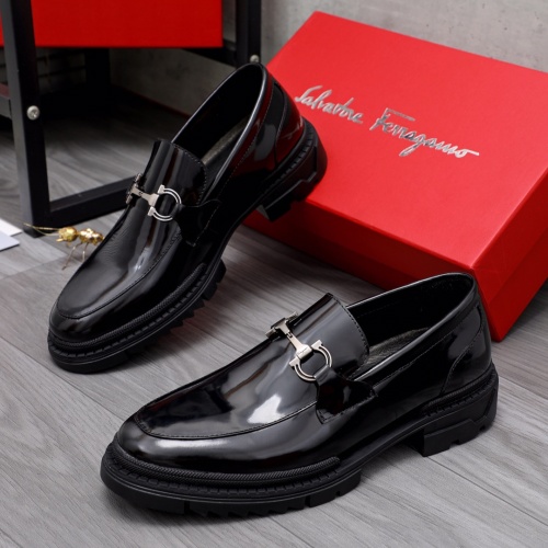 Salvatore Ferragamo Leather Shoes For Men #1042380