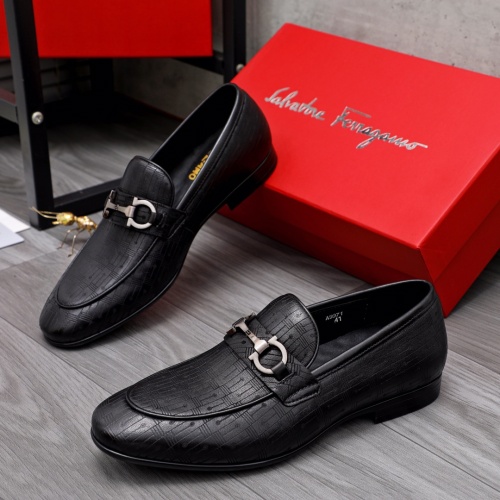 Salvatore Ferragamo Leather Shoes For Men #1042387