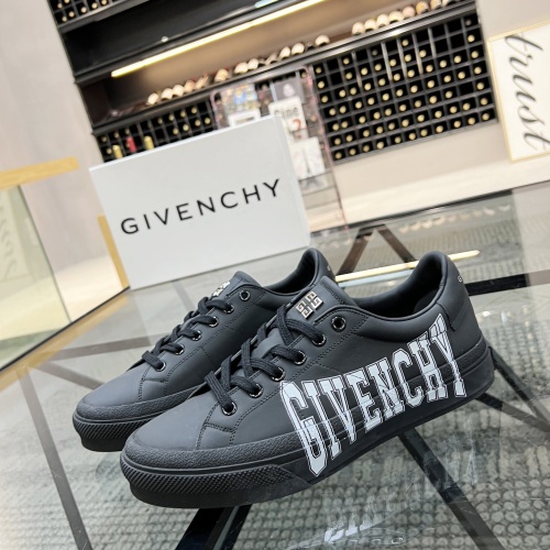 $72.00 USD Givenchy Casual Shoes For Men #1042454