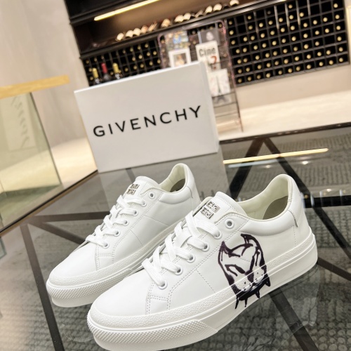 Givenchy Casual Shoes For Men #1042456