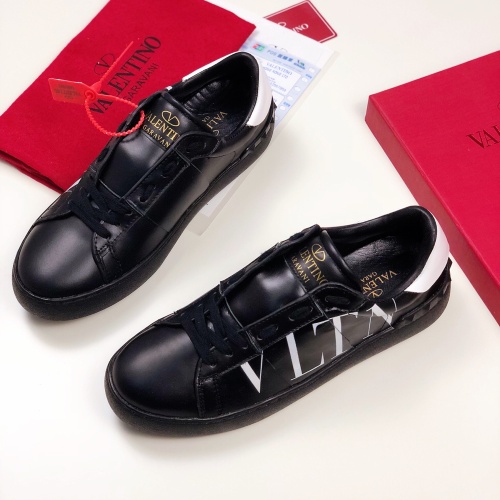 Valentino Casual Shoes For Women #1042869 $102.00 USD, Wholesale Replica Valentino Casual Shoes