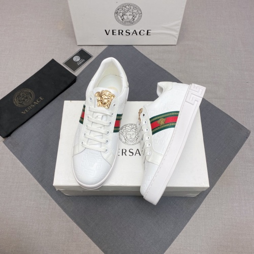 Versace Casual Shoes For Men #1042904 $88.00 USD, Wholesale Replica Versace Casual Shoes